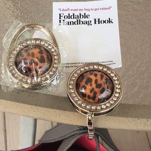 Purse Handbag hanger hook folding restaurant bar
